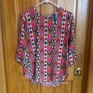 BUTTONS Chevron/Aztec Soft Boho Shirt